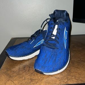 Men’s Altra Escalante Workout Shoes. Size 11M
